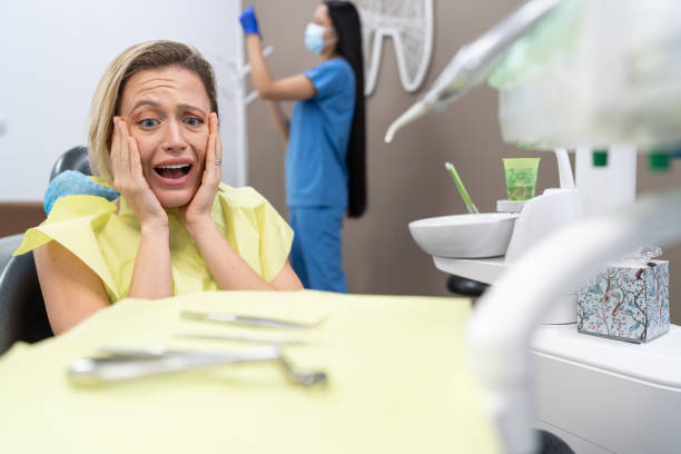 Best Broken Tooth Emergency  in Limesa, CA